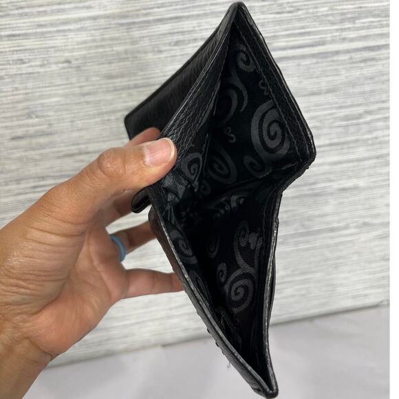 Brighton Women’s Leather Folio Wallet - Picture 6 of 9